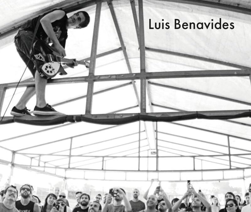 LUIS BENAVIDES – ACTITUD: VIDA EN LOS MINIFESTIVALES (SÍLEX EDICIONES)